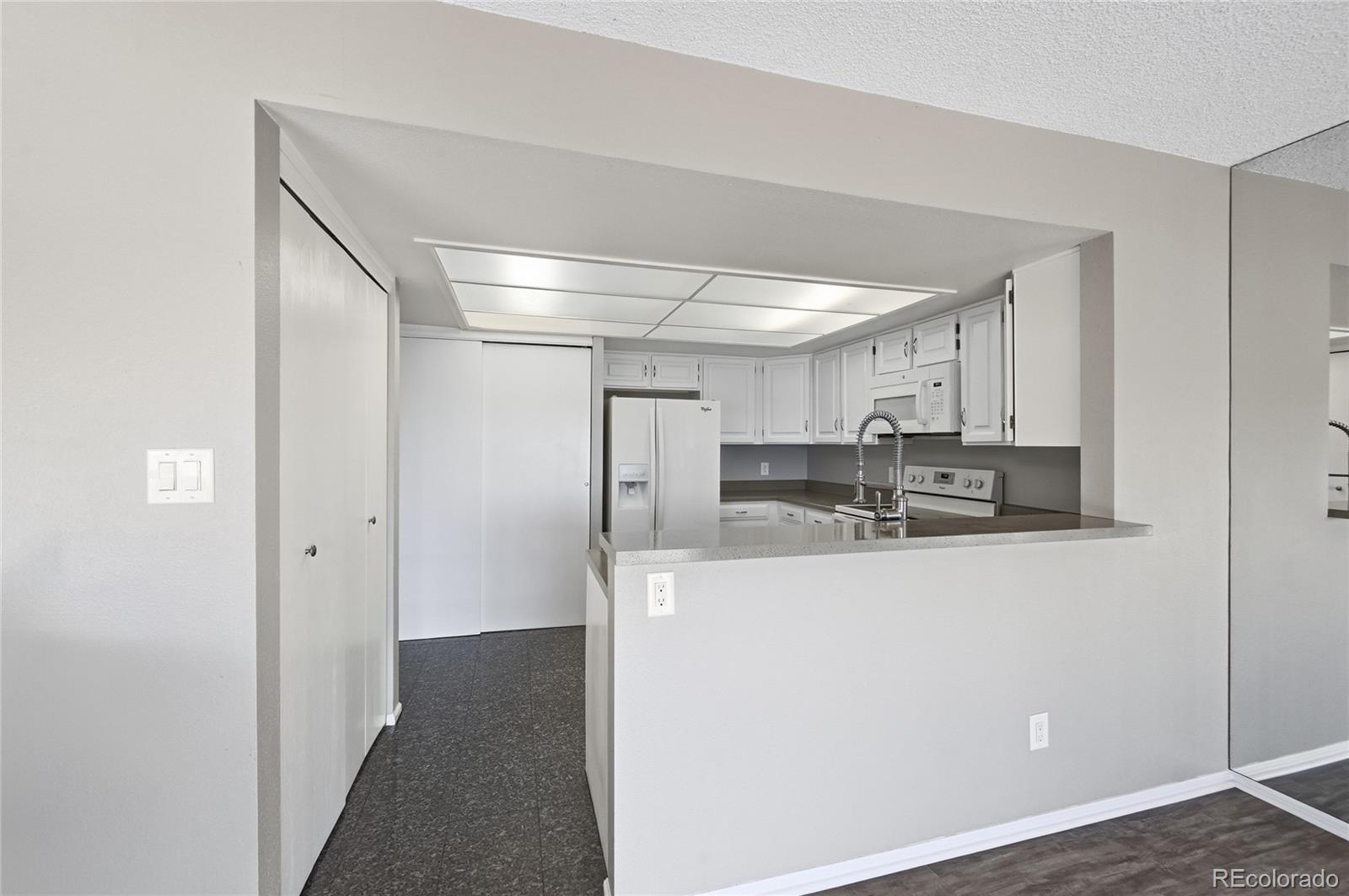 MLS Image #11 for 7210 w stetson place,littleton, Colorado