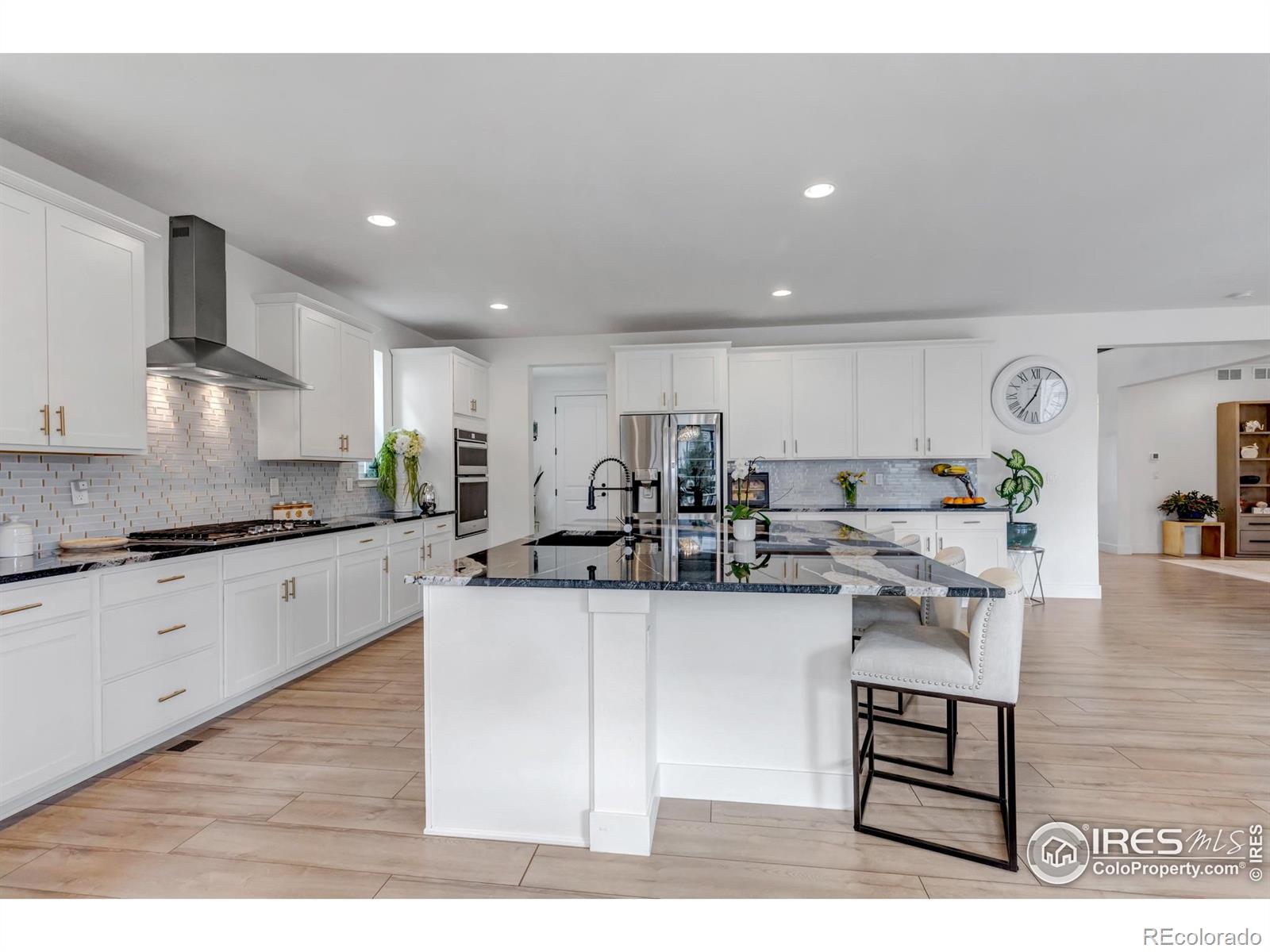 MLS Image #11 for 6506  barnstead drive,castle pines, Colorado