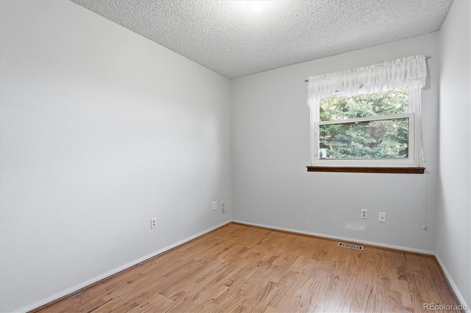 MLS Image #22 for 449 w jamison circle,littleton, Colorado