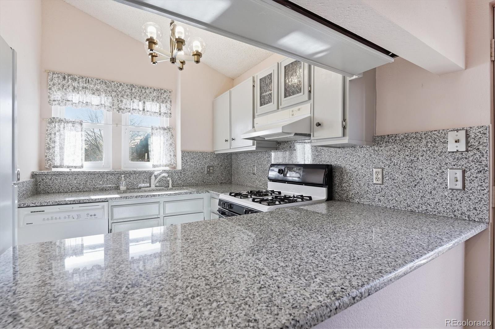 MLS Image #4 for 449 w jamison circle,littleton, Colorado
