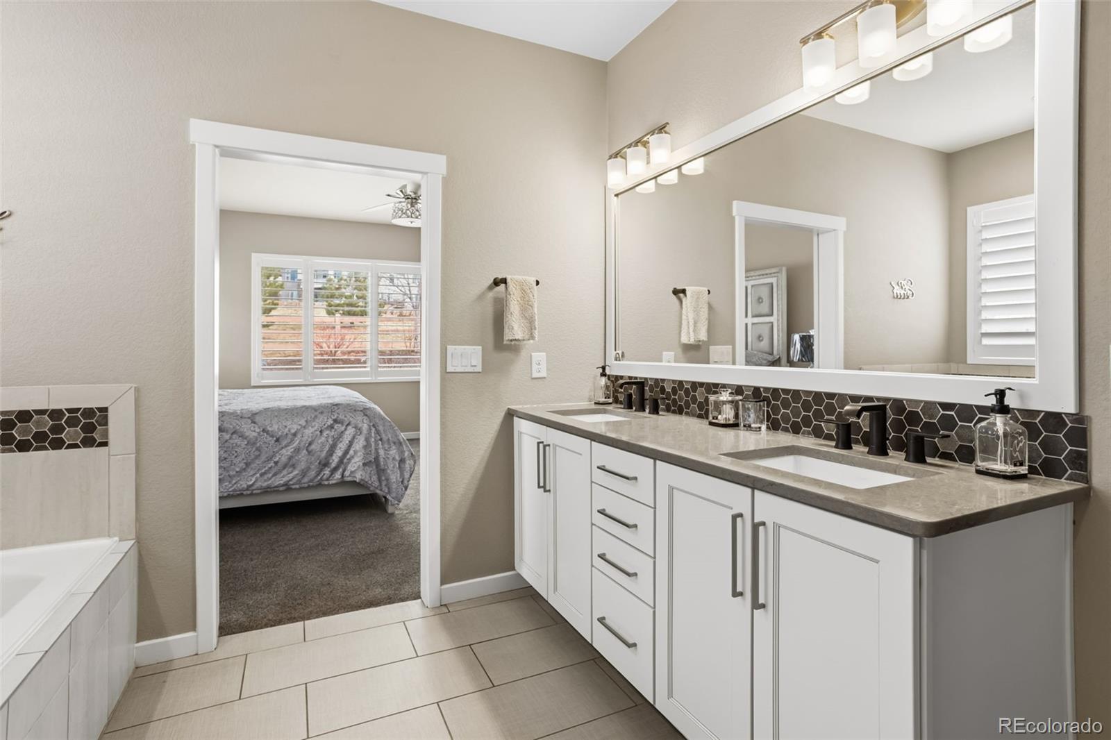 MLS Image #30 for 1992  walnut creek court,colorado springs, Colorado