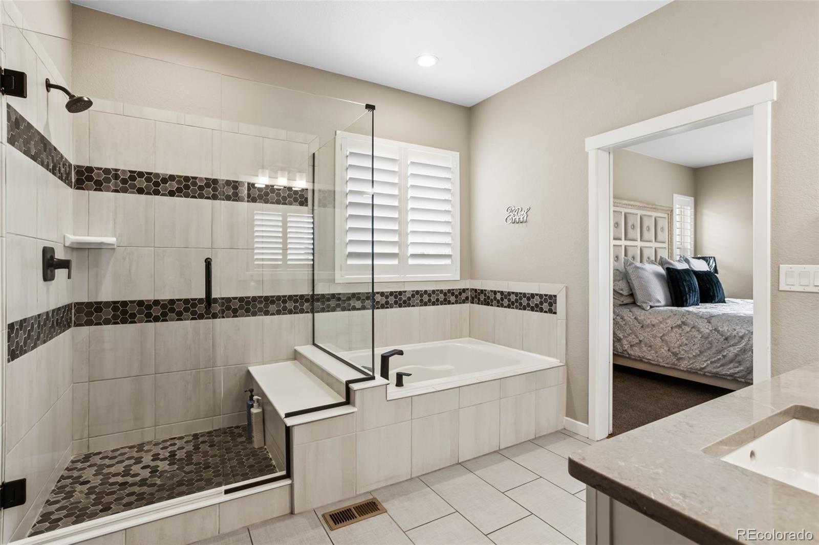 MLS Image #31 for 1992  walnut creek court,colorado springs, Colorado