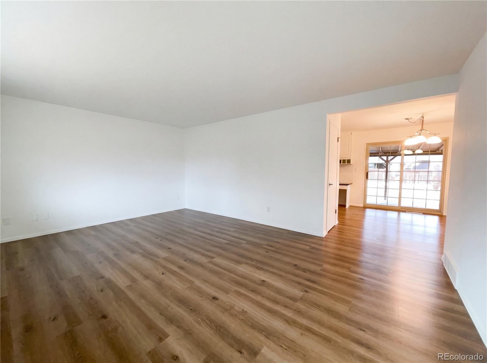 MLS Image #2 for 1027 n 1st street,johnstown, Colorado