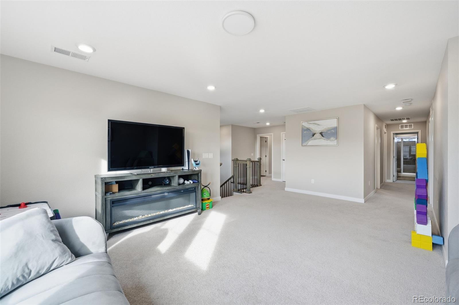 MLS Image #11 for 17668  eclipse street,broomfield, Colorado