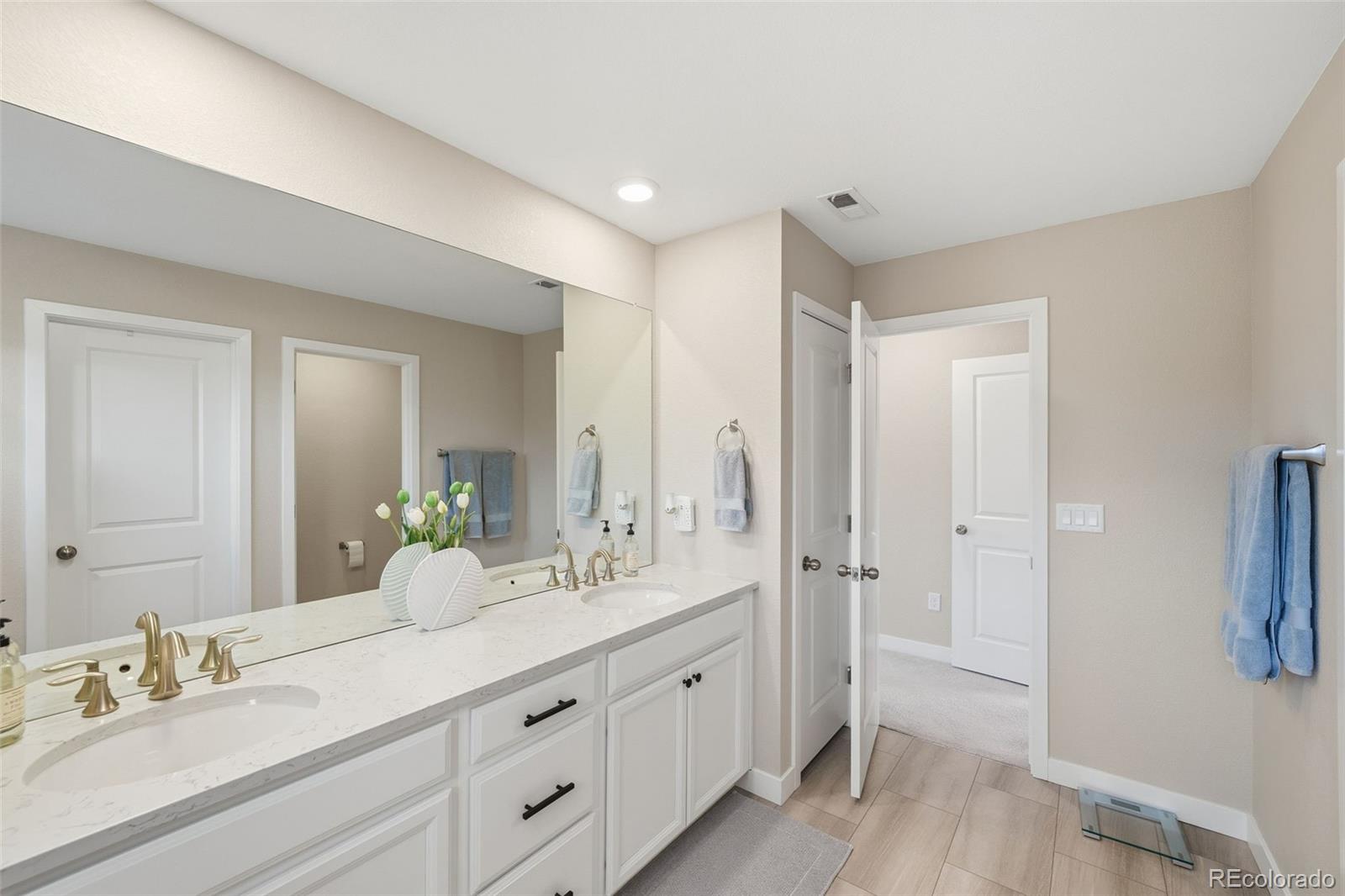 MLS Image #15 for 17668  eclipse street,broomfield, Colorado