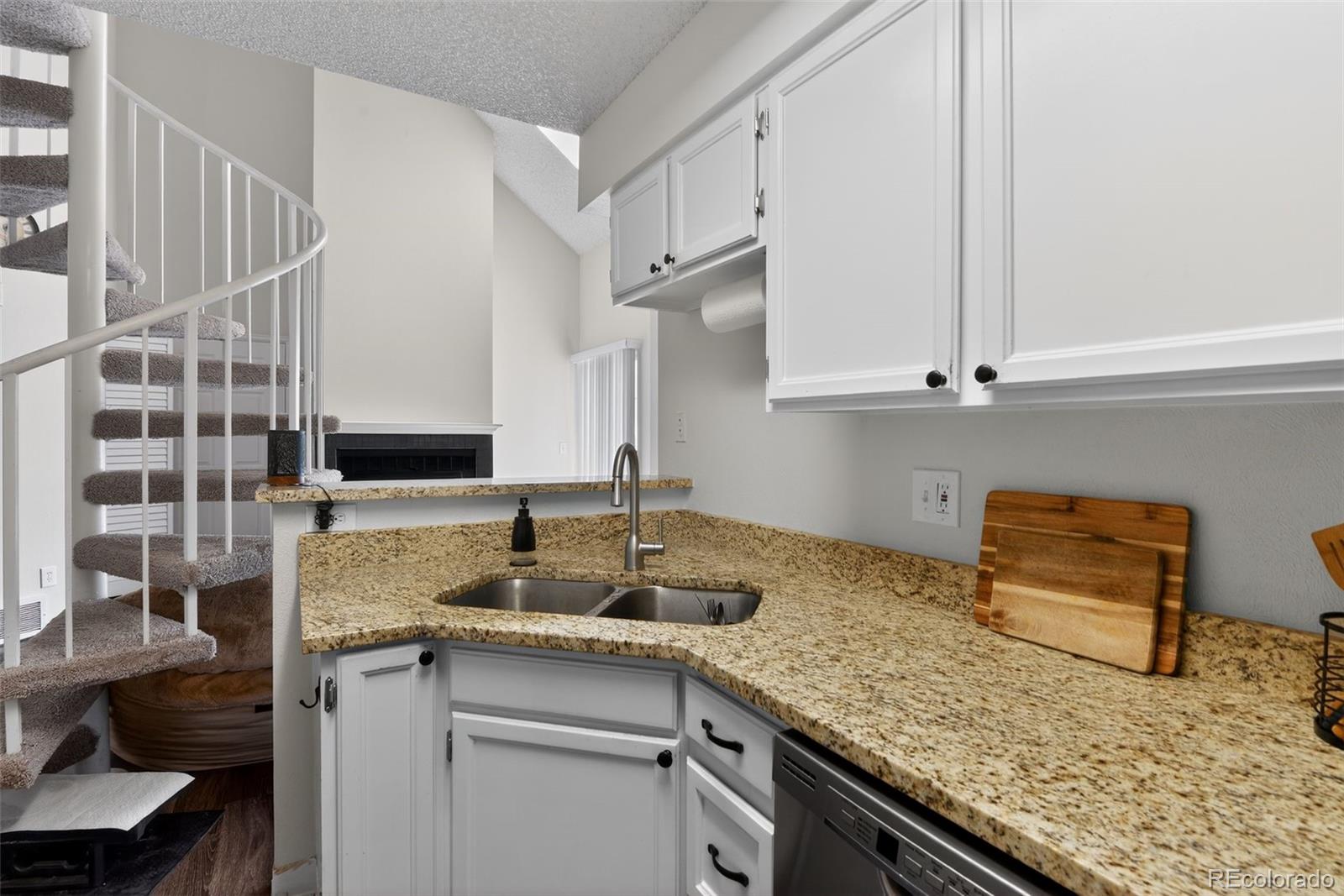 MLS Image #16 for 13873 e lehigh avenue,aurora, Colorado