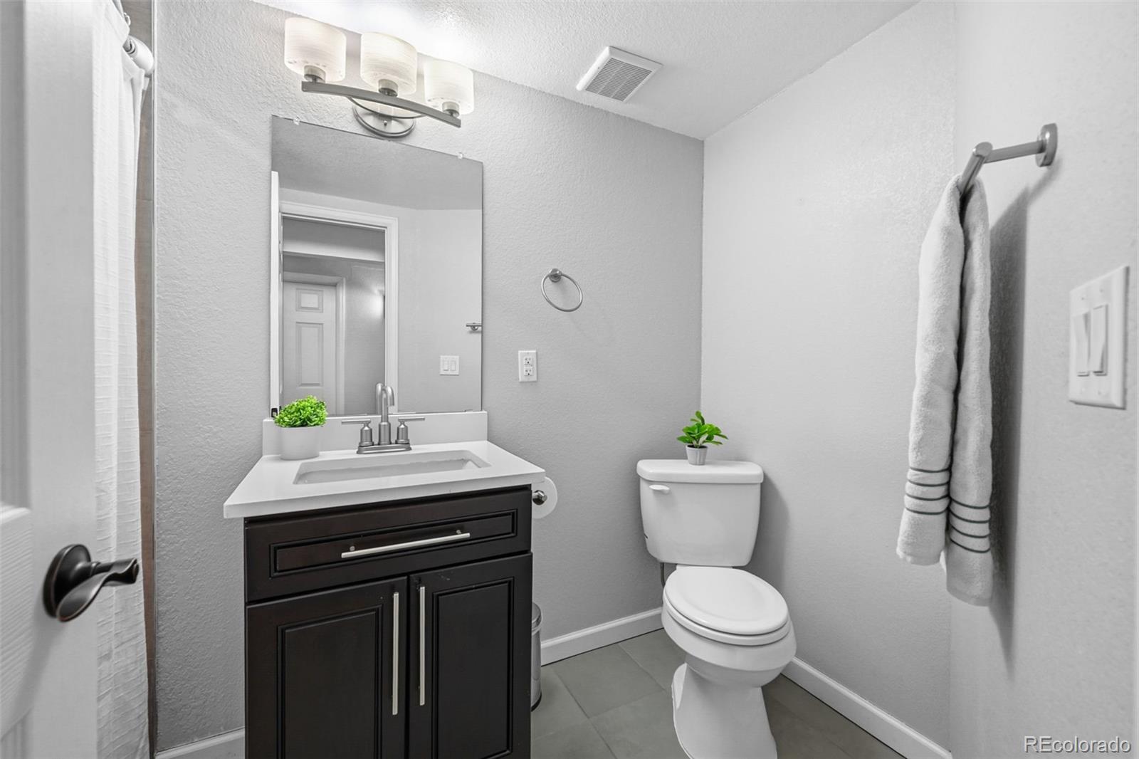 MLS Image #26 for 323 e briarwood drive,centennial, Colorado
