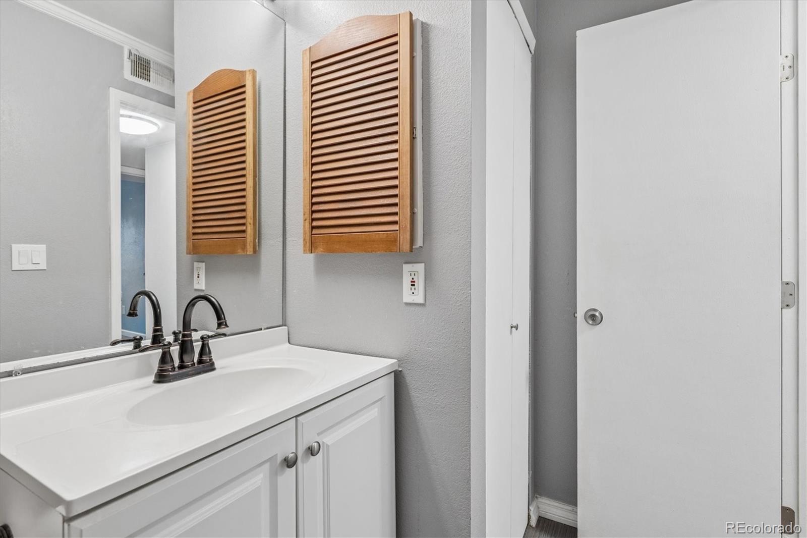 MLS Image #15 for 7730 w 87th drive,arvada, Colorado