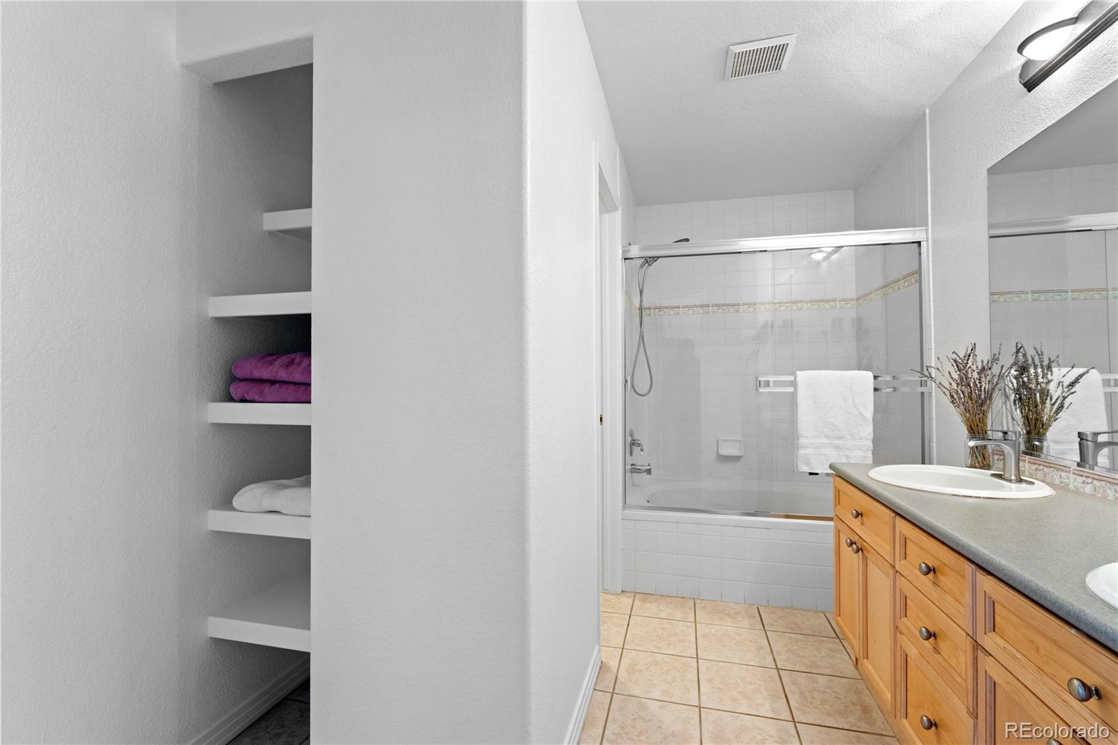 MLS Image #25 for 4600 e louisiana avenue,denver, Colorado