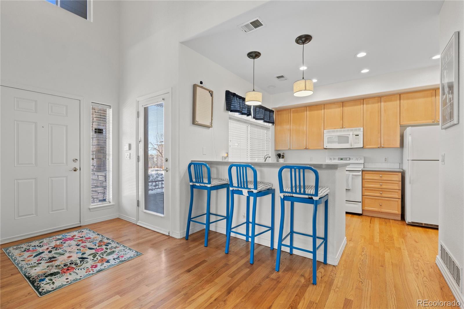 MLS Image #3 for 4600 e louisiana avenue,denver, Colorado