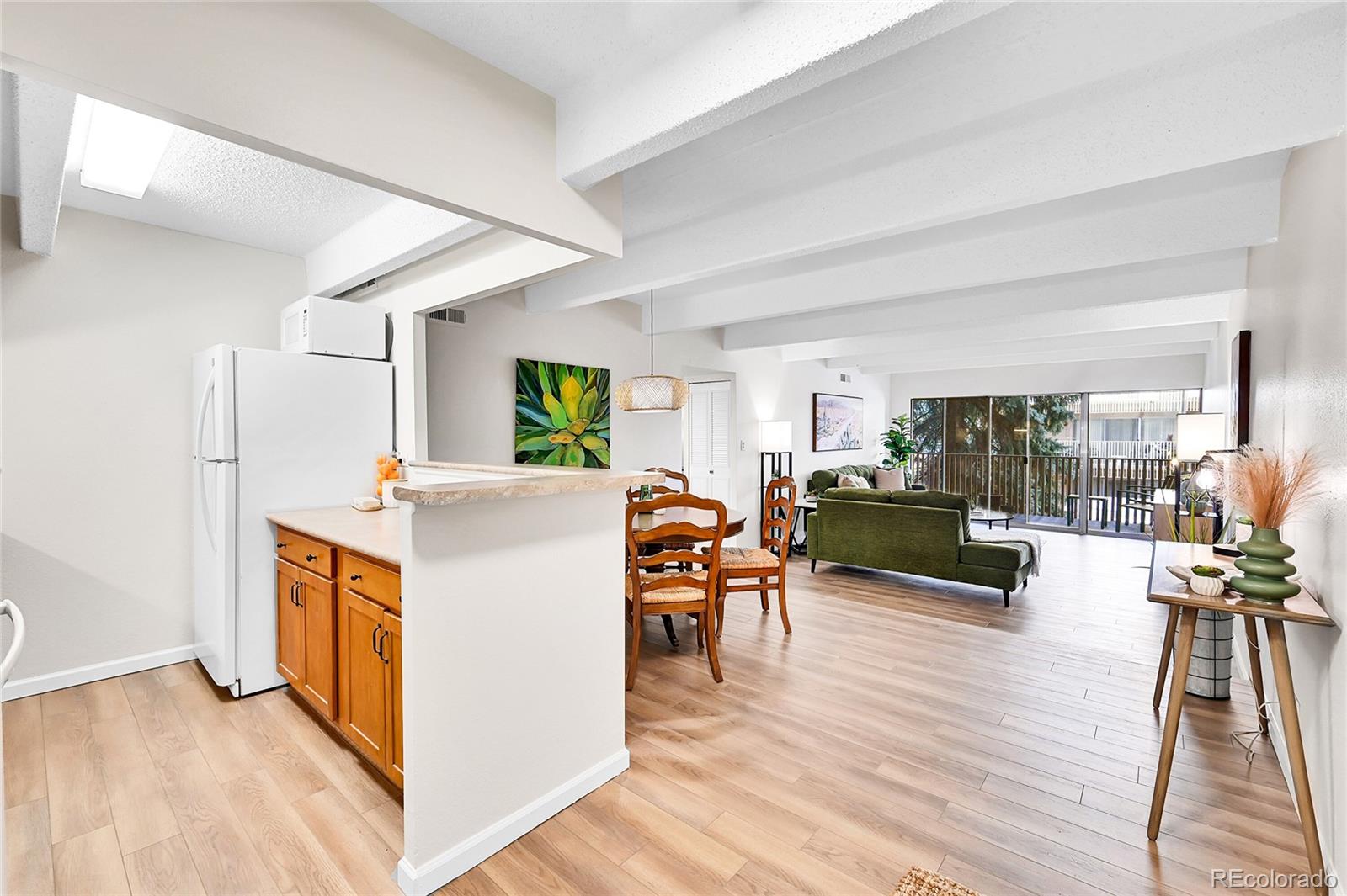 MLS Image #7 for 8060 e girard avenue,denver, Colorado