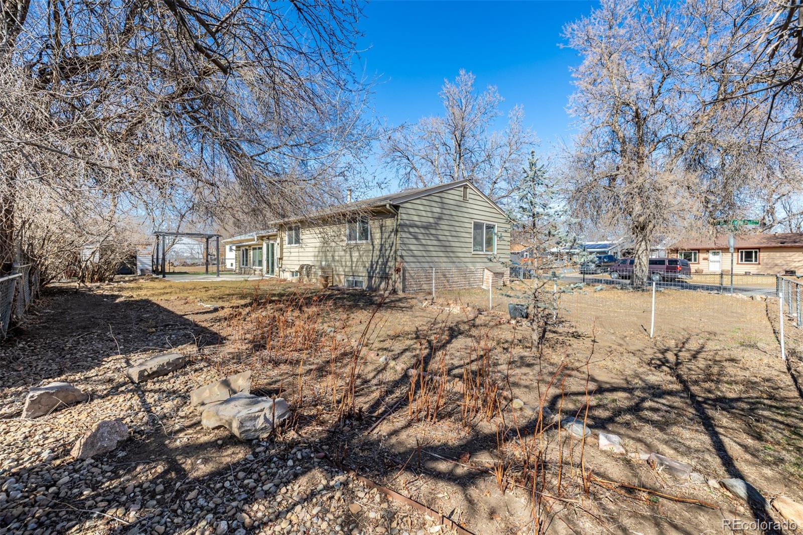 MLS Image #33 for 3110 w bear creek drive,englewood, Colorado
