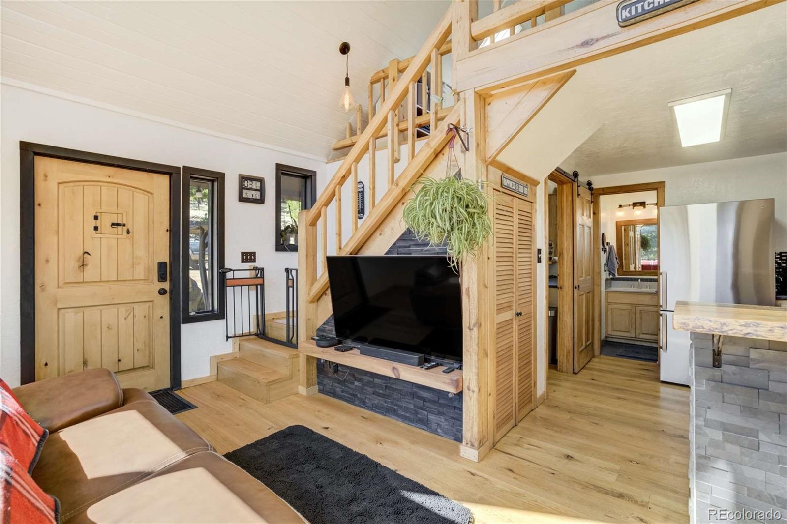 MLS Image #14 for 1726  county road 104 ,guffey, Colorado