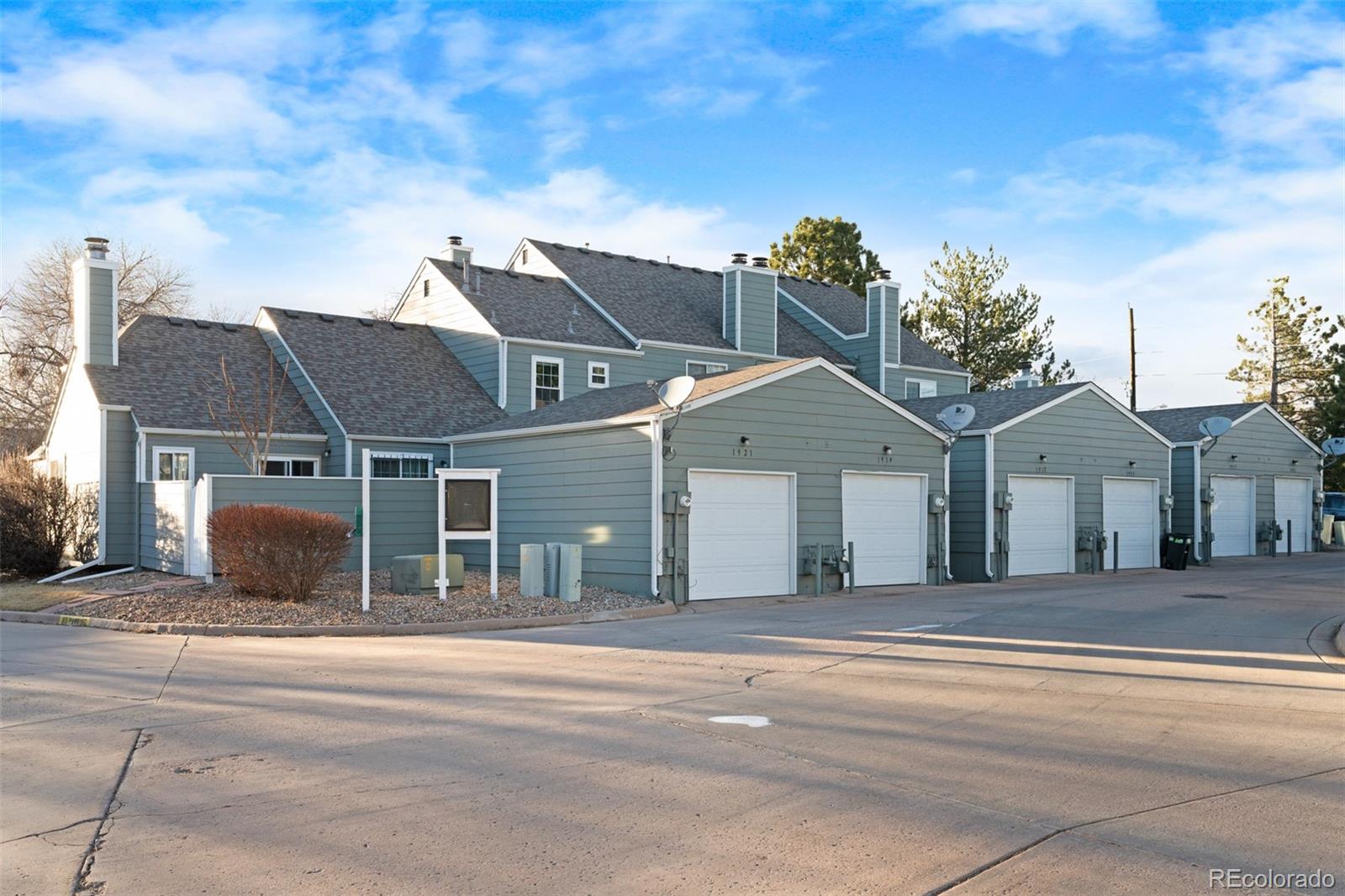MLS Image #29 for 1919 s balsam street ,lakewood, Colorado