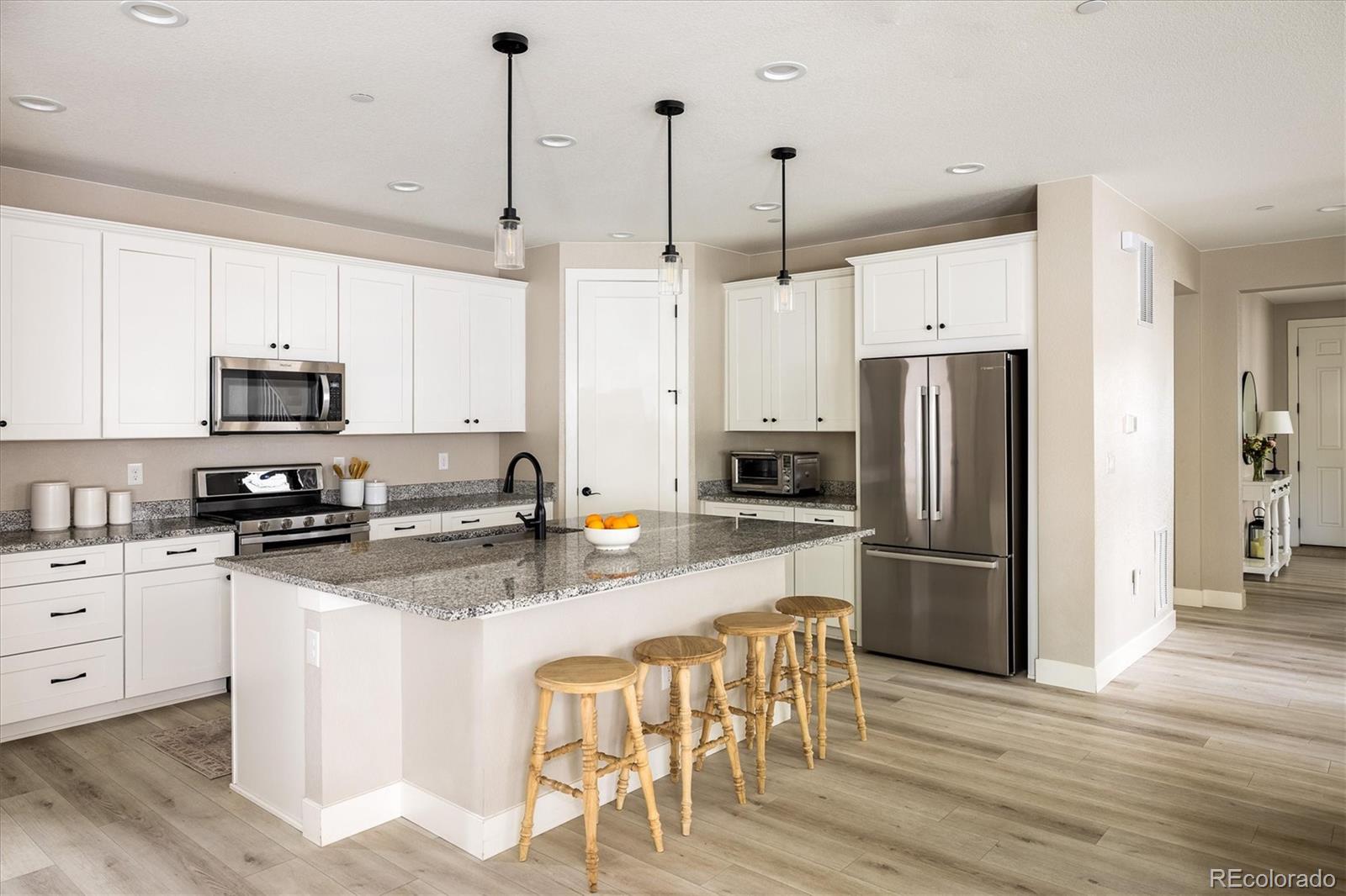 MLS Image #12 for 10121  flower street,broomfield, Colorado