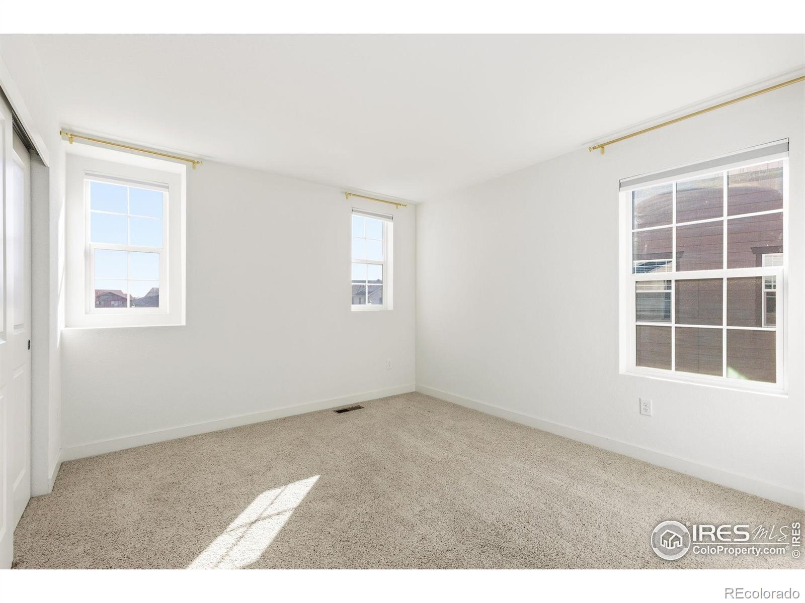 MLS Image #12 for 4532  heatherhill court,longmont, Colorado