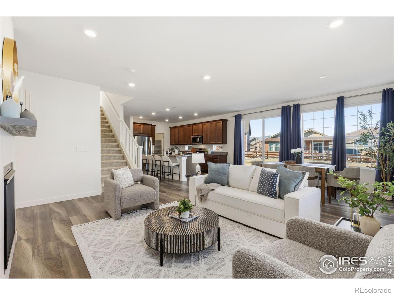 MLS Image #5 for 4532  heatherhill court,longmont, Colorado