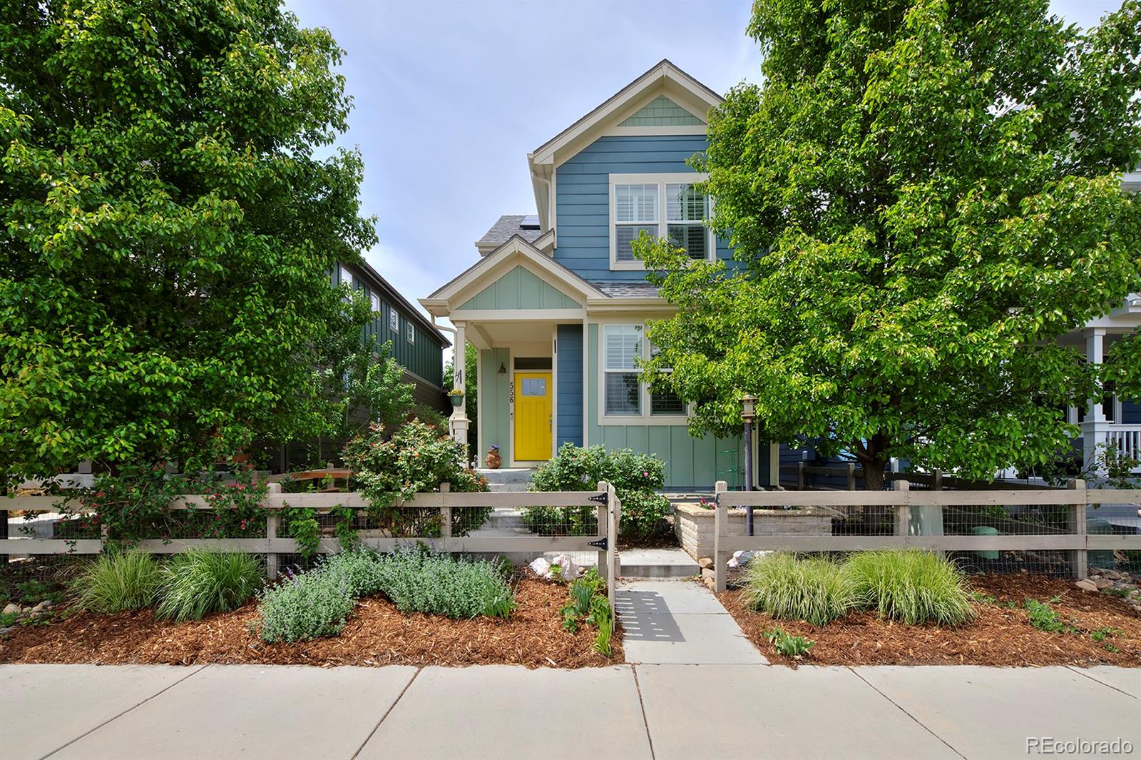 MLS Image #1 for 556  straight creek way,lafayette, Colorado