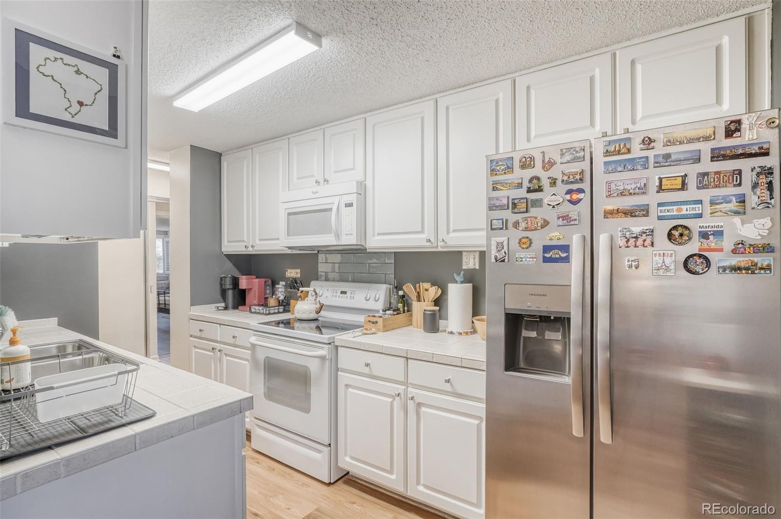 MLS Image #16 for 2225  buchtel boulevard,denver, Colorado