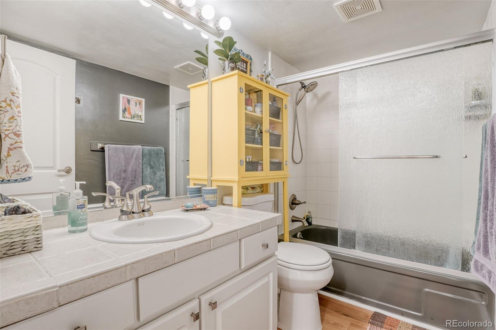 MLS Image #25 for 2225  buchtel boulevard,denver, Colorado