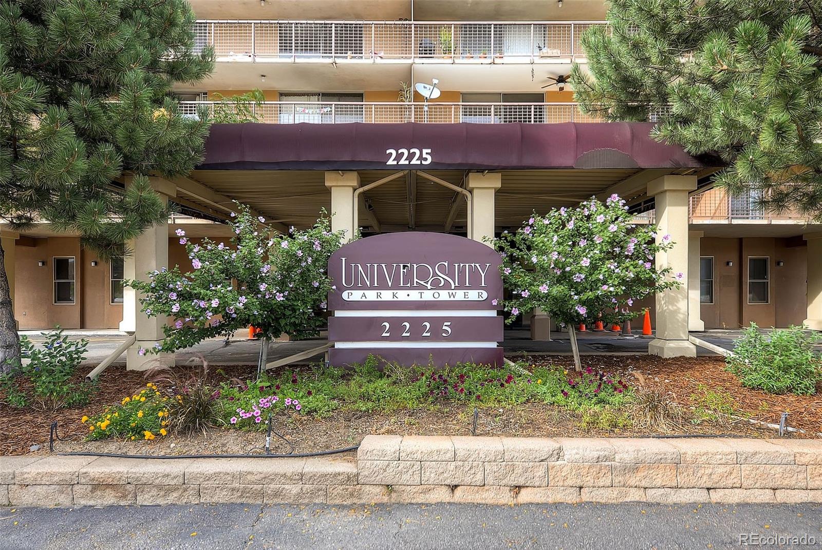 MLS Image #28 for 2225  buchtel boulevard,denver, Colorado