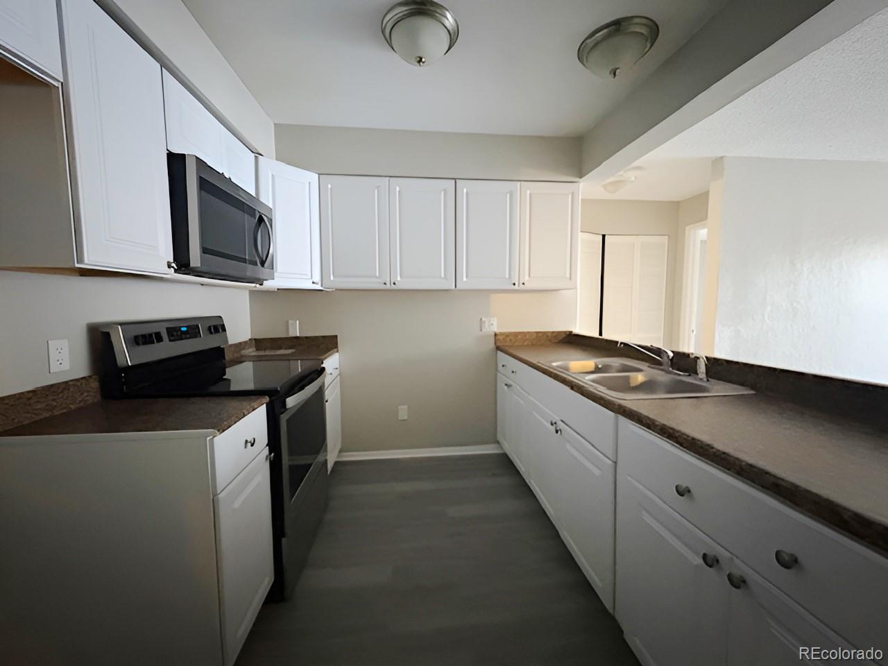 MLS Image #7 for 14704 e 2nd avenue,aurora, Colorado