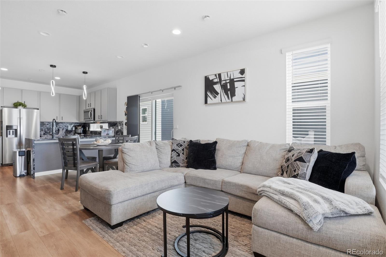 MLS Image #5 for 5025 n yampa street,denver, Colorado