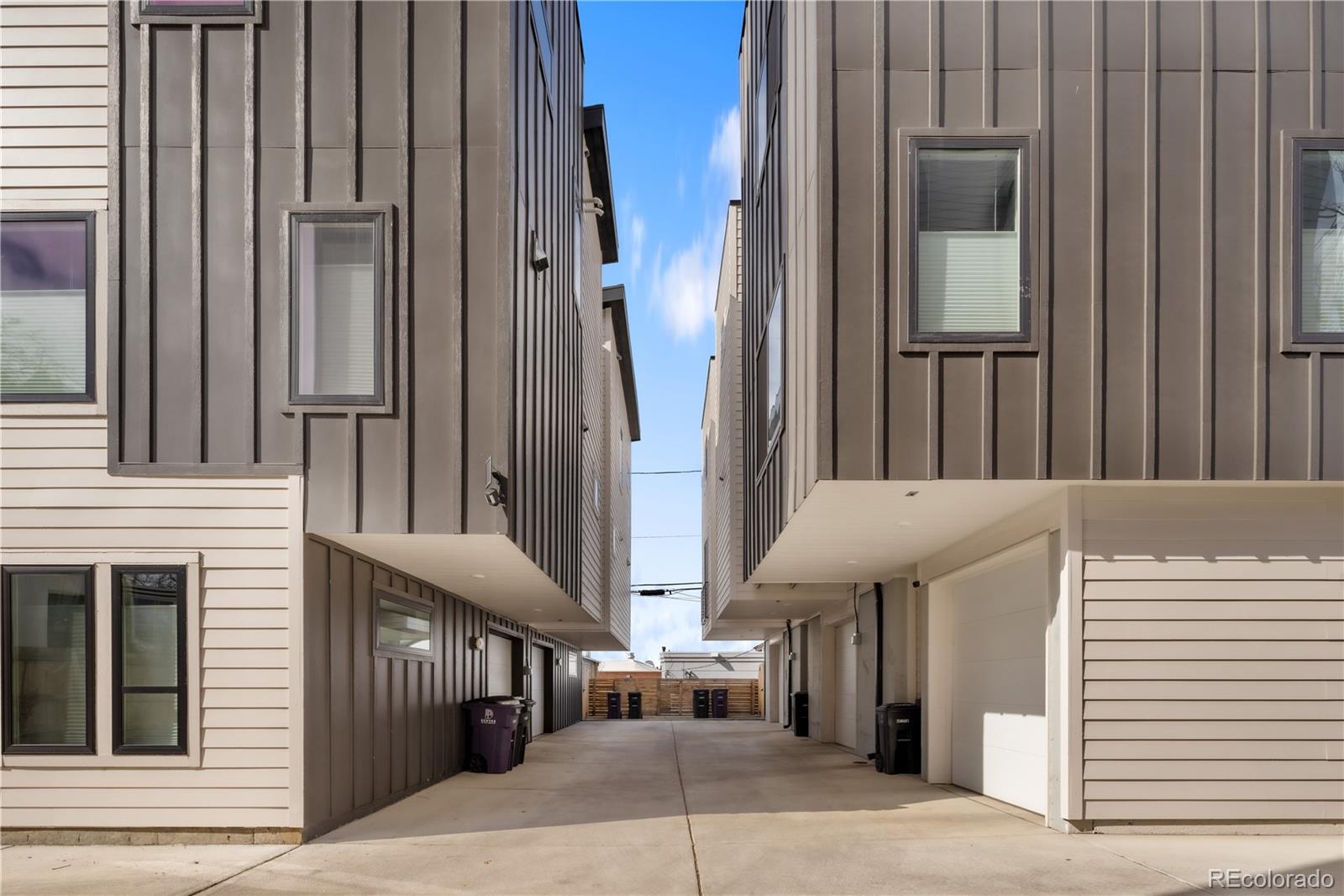 MLS Image #21 for 1467 n locust street,denver, Colorado