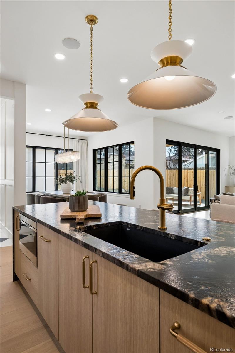 MLS Image #13 for 1208 s vine street,denver, Colorado