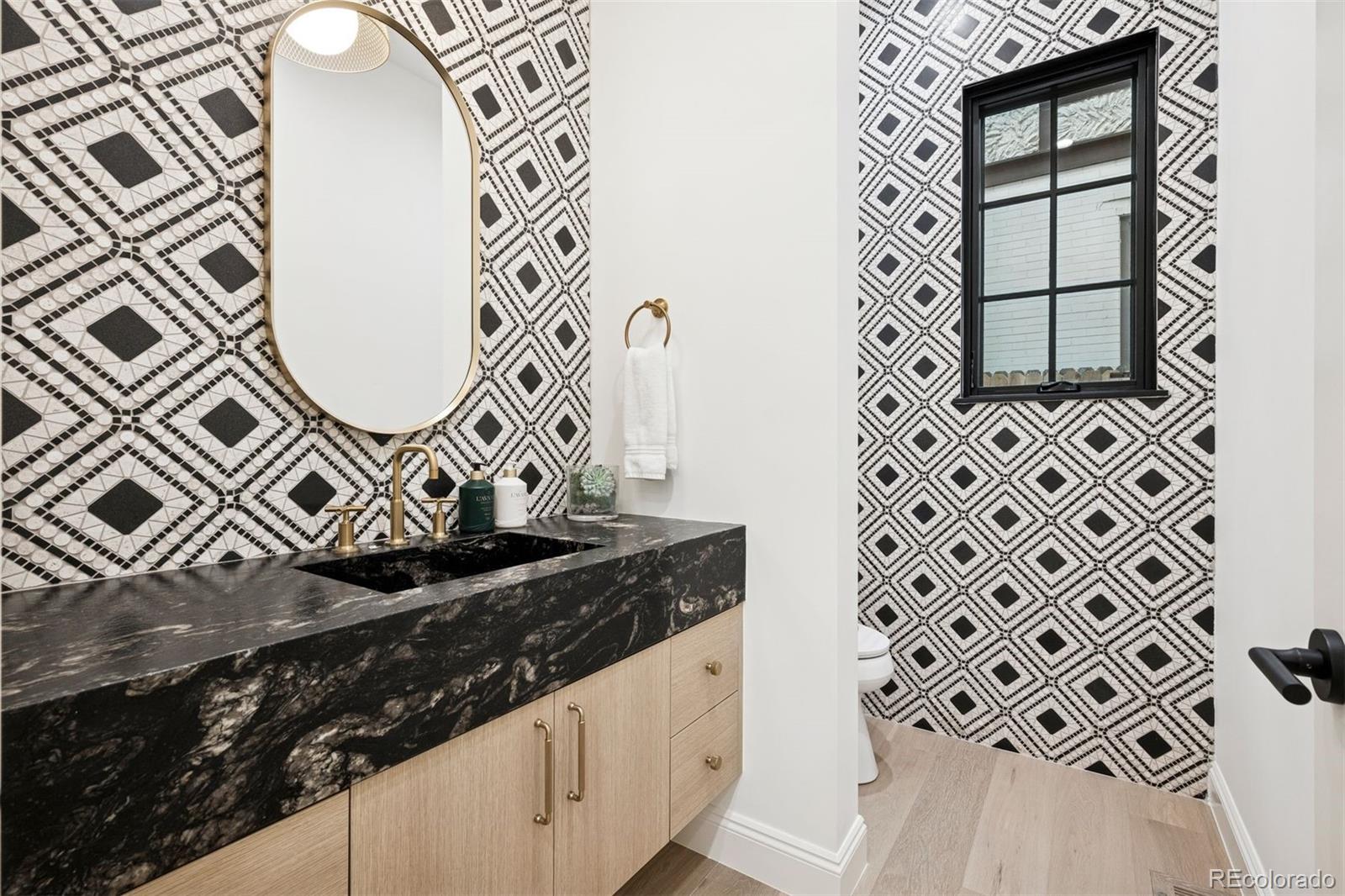 MLS Image #21 for 1208 s vine street,denver, Colorado