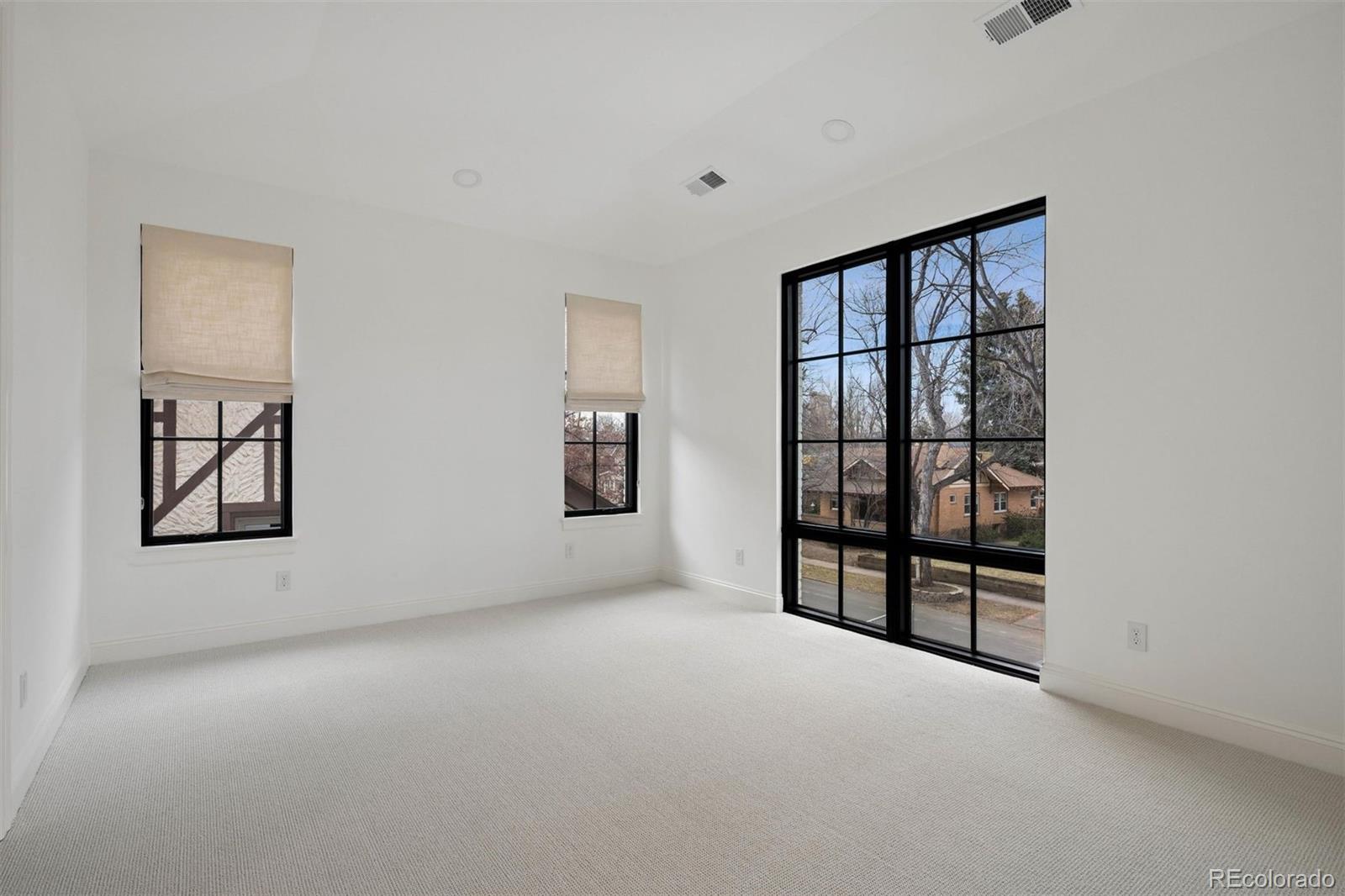 MLS Image #31 for 1208 s vine street,denver, Colorado
