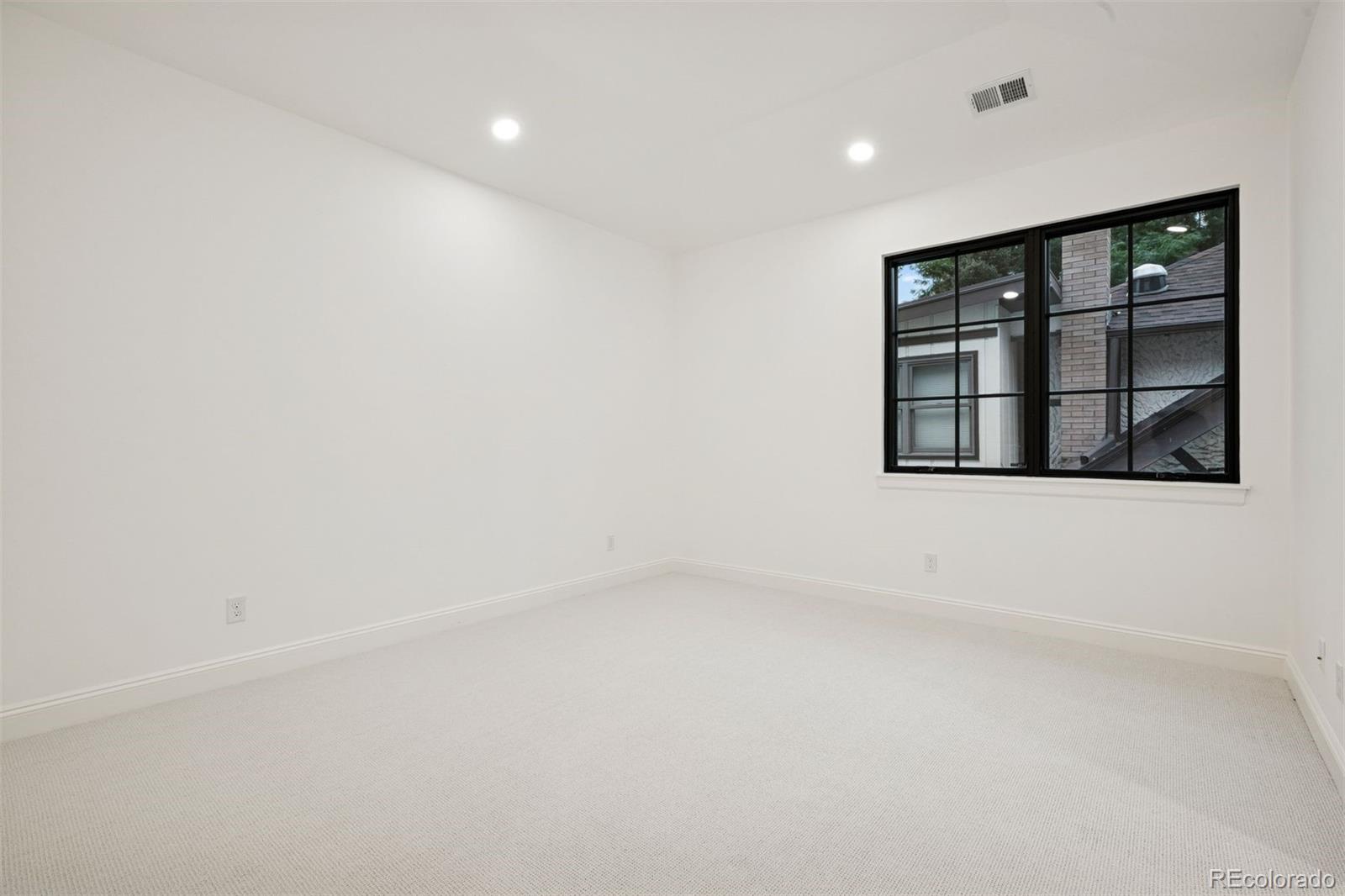 MLS Image #34 for 1208 s vine street,denver, Colorado