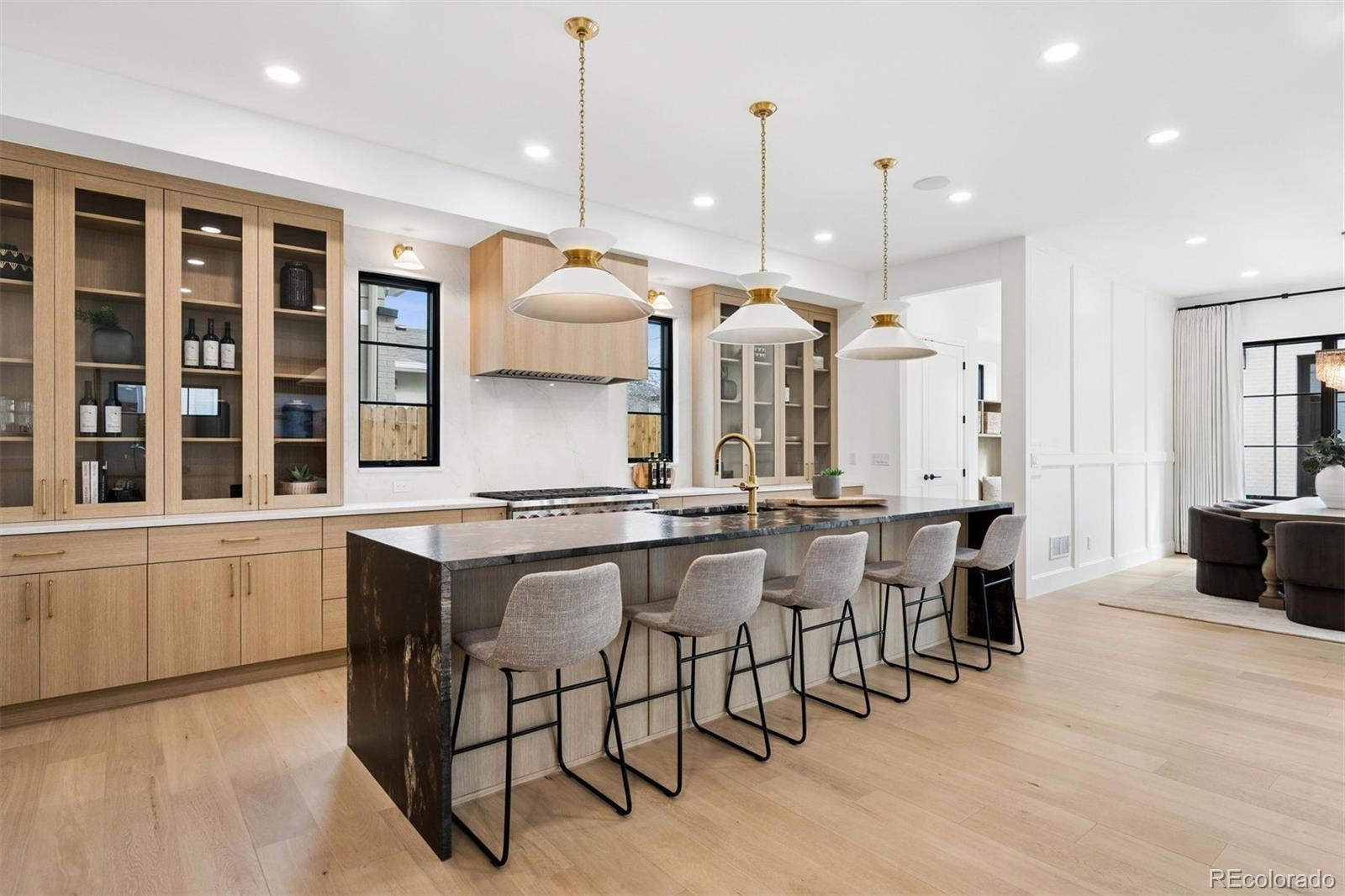 MLS Image #9 for 1208 s vine street,denver, Colorado