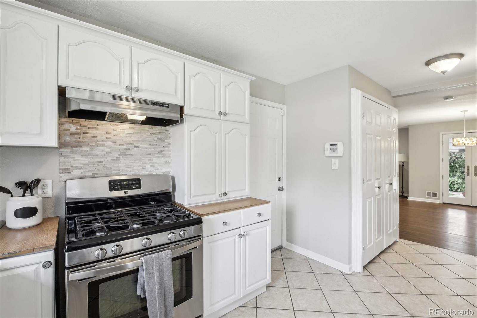 MLS Image #16 for 3179 s university boulevard,englewood, Colorado