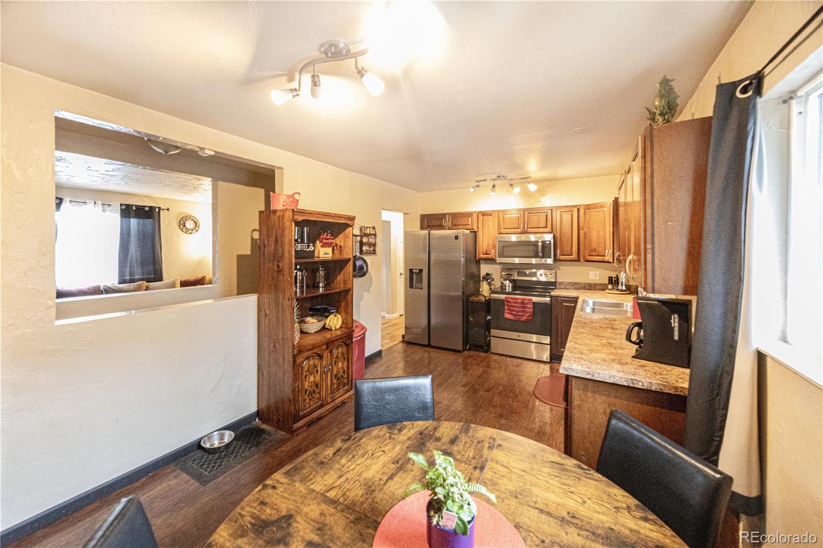 MLS Image #6 for 1220  hartford street,colorado springs, Colorado
