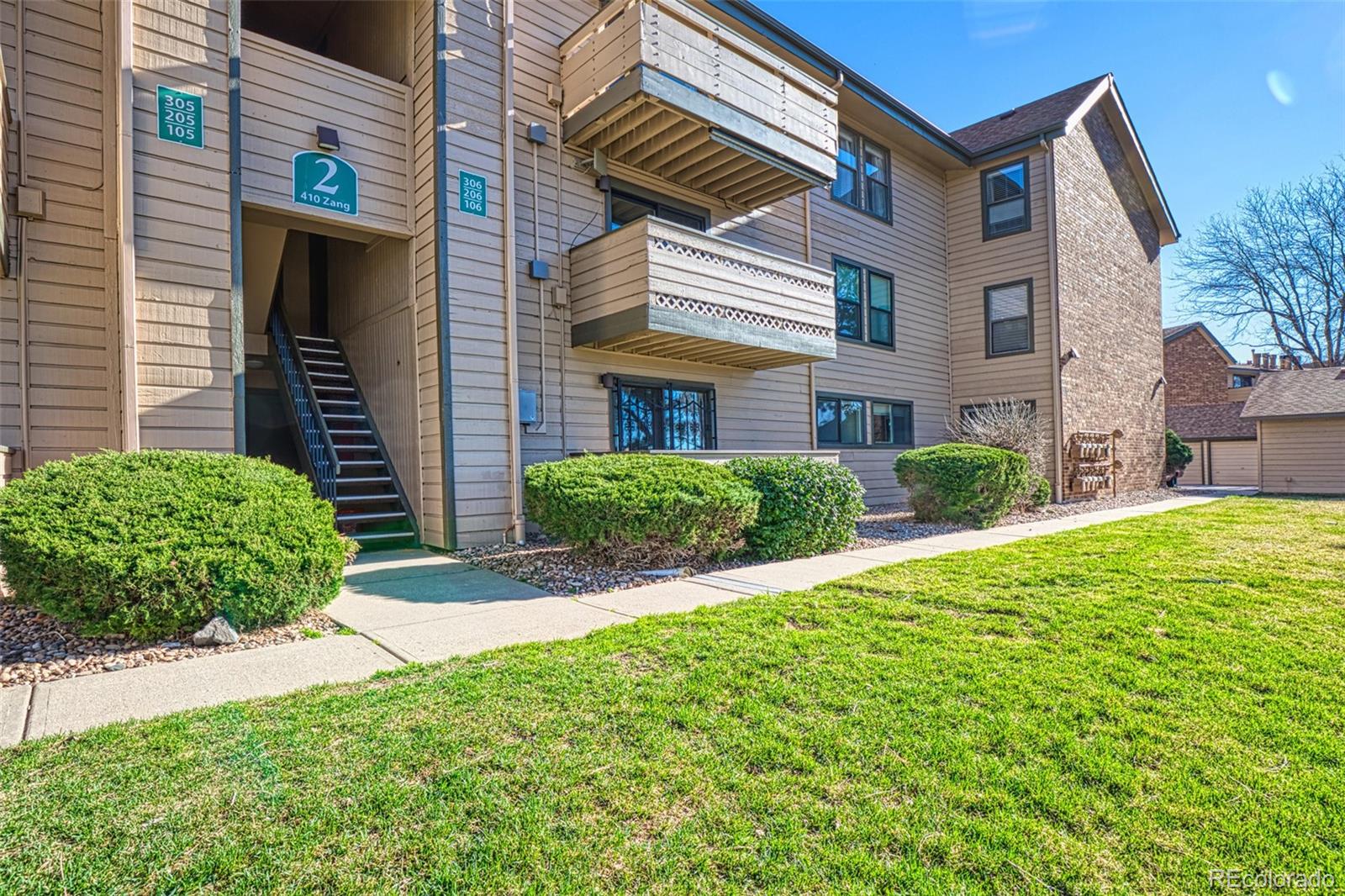 MLS Image #3 for 410  zang street,lakewood, Colorado