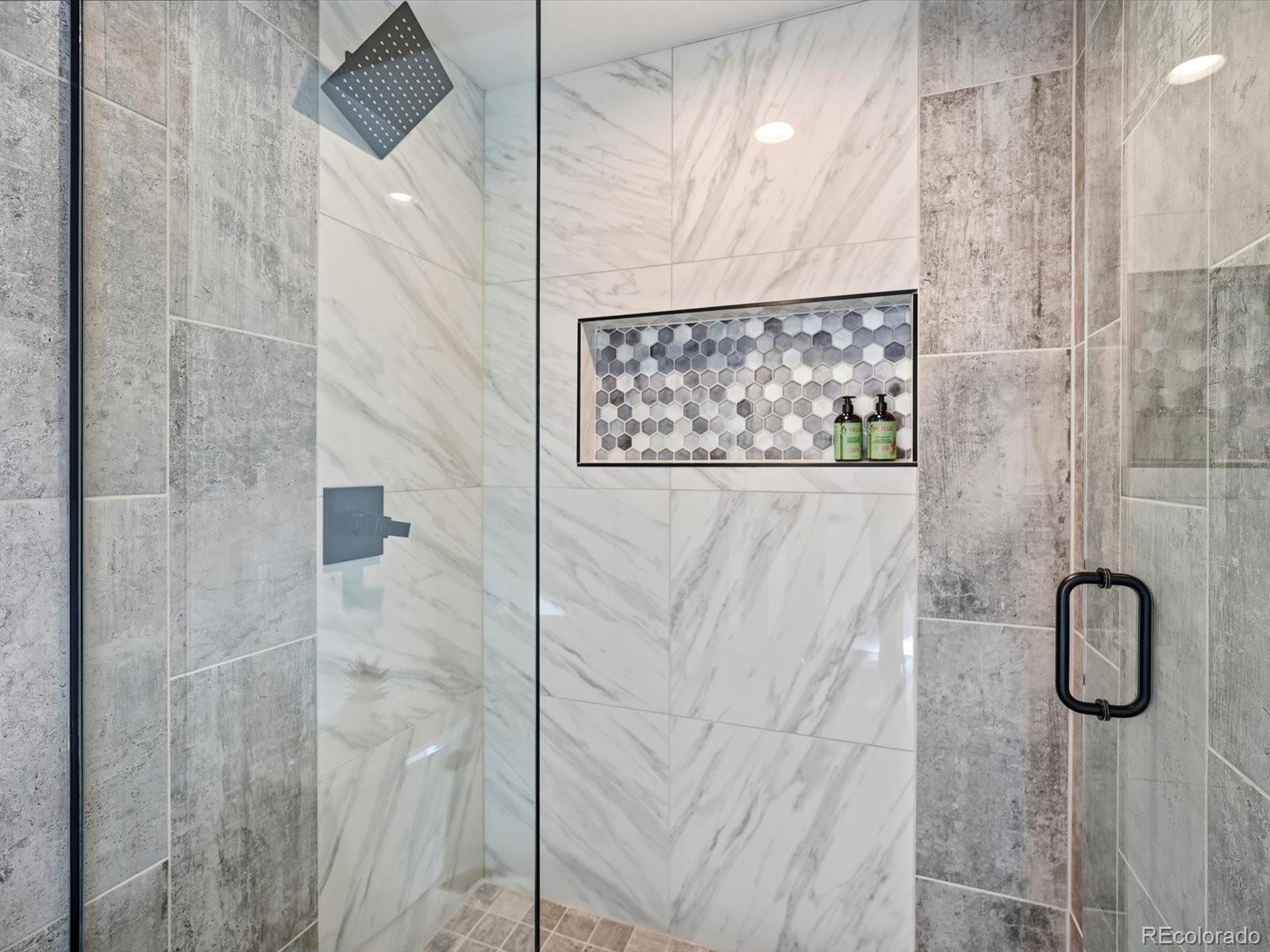 MLS Image #19 for 2636 s acoma street,denver, Colorado