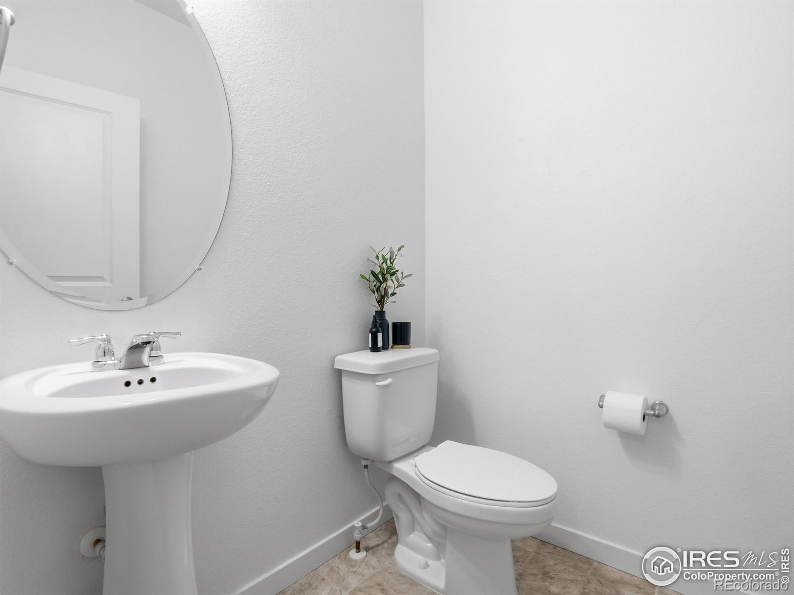 MLS Image #7 for 821  elias tarn drive,severance, Colorado