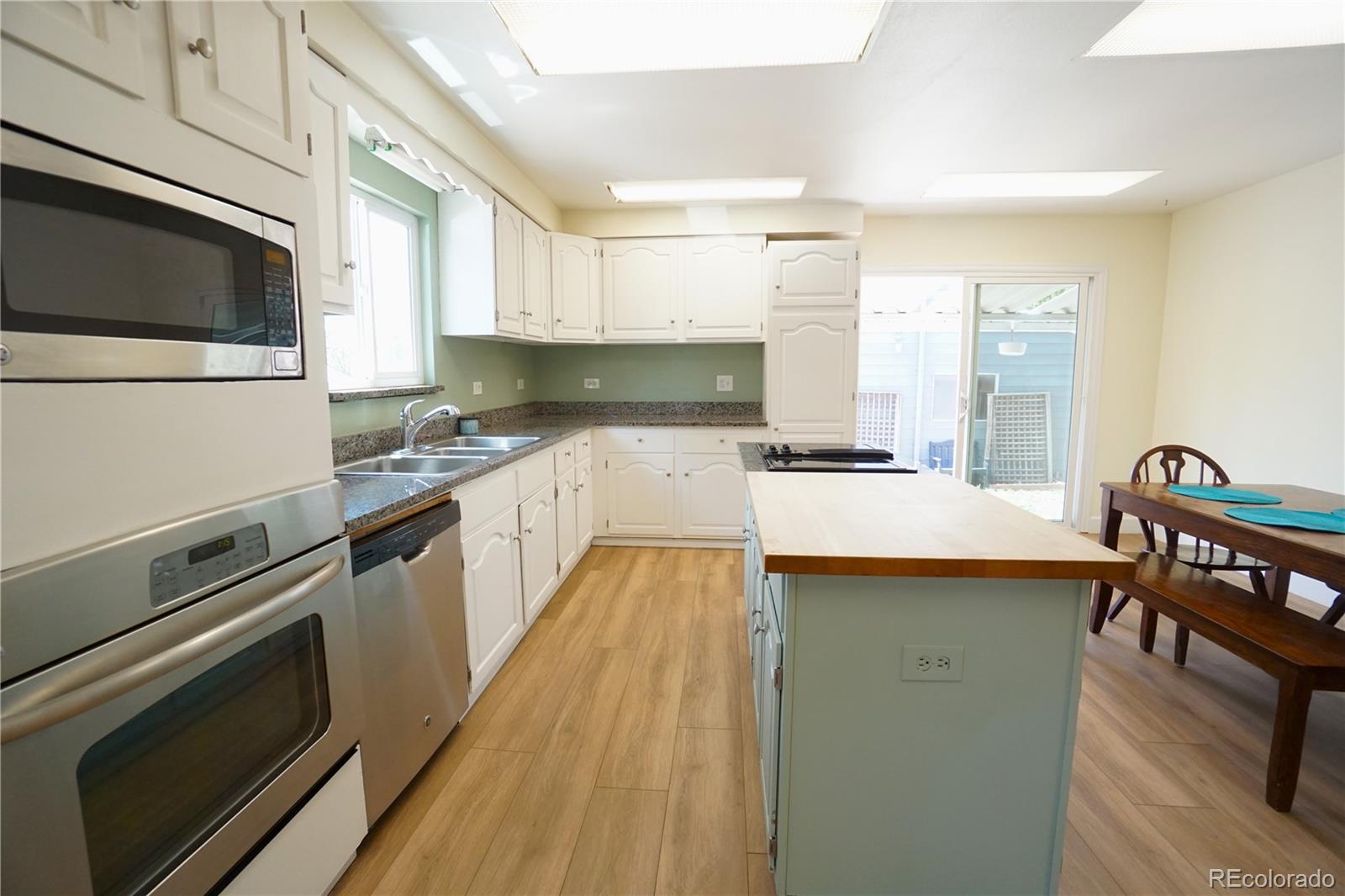 MLS Image #11 for 4651 s washington street,englewood, Colorado