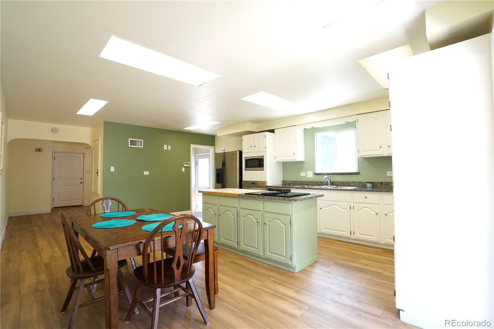 MLS Image #4 for 4651 s washington street,englewood, Colorado