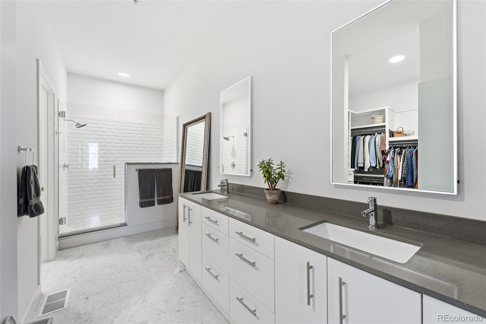 MLS Image #22 for 2530  lawrence street ra102,denver, Colorado