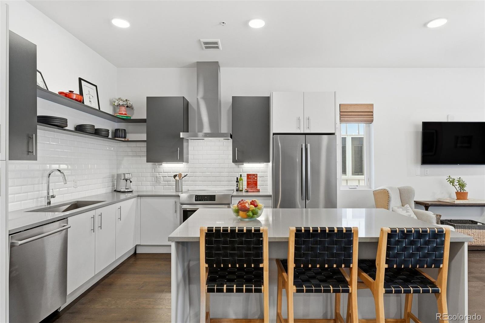 MLS Image #3 for 2530  lawrence street ra102,denver, Colorado