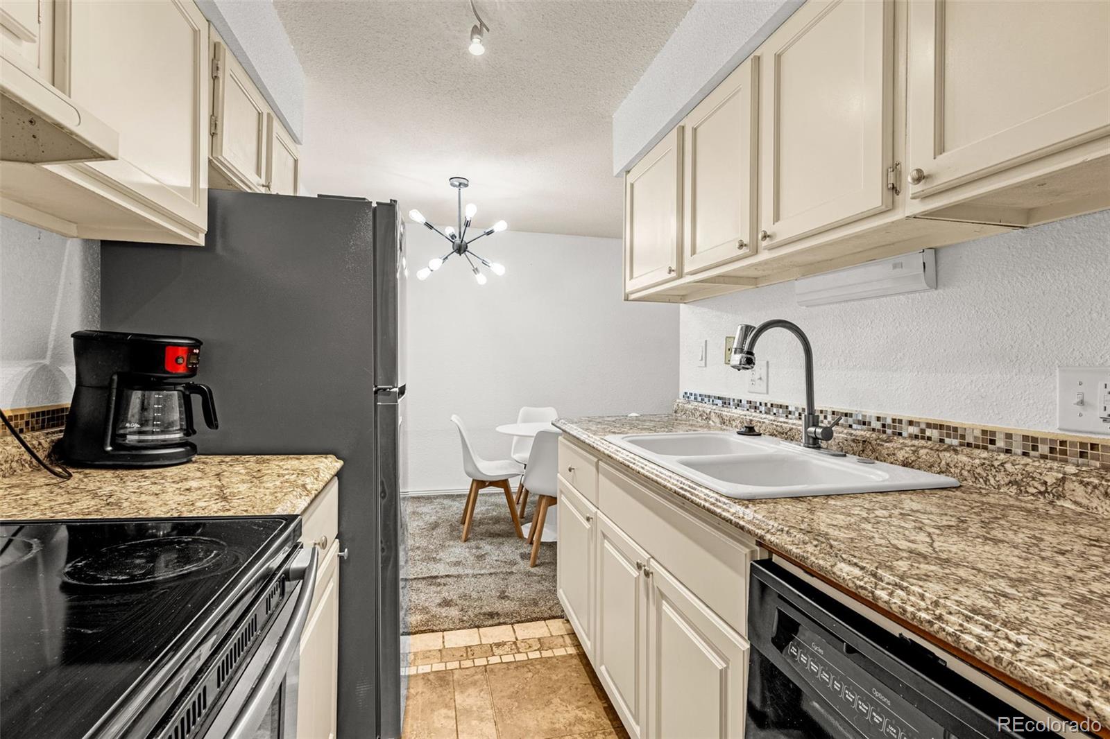 MLS Image #4 for 7755 e quincy avenue,denver, Colorado