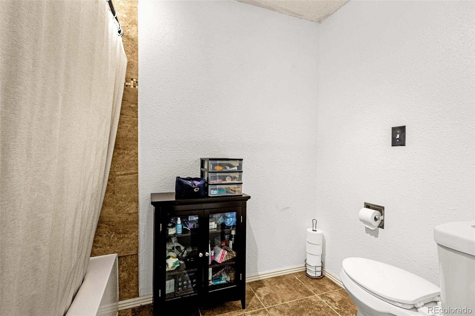 MLS Image #6 for 7755 e quincy avenue,denver, Colorado