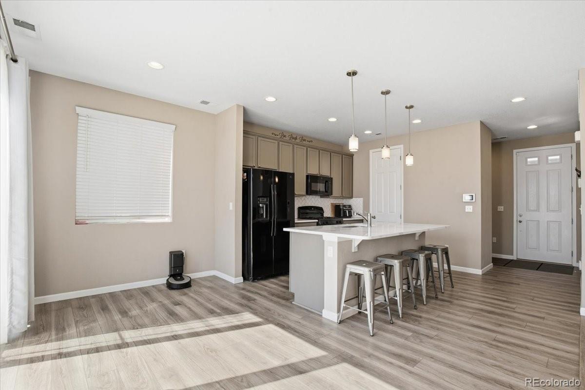MLS Image #3 for 25562 e bayaud place,aurora, Colorado