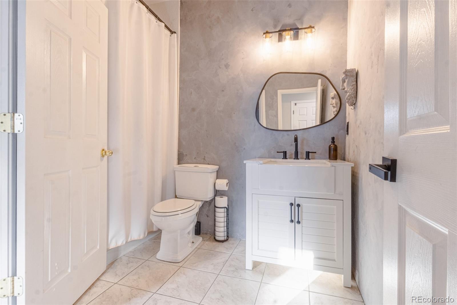 MLS Image #10 for 16332 e fremont avenue 11,aurora, Colorado