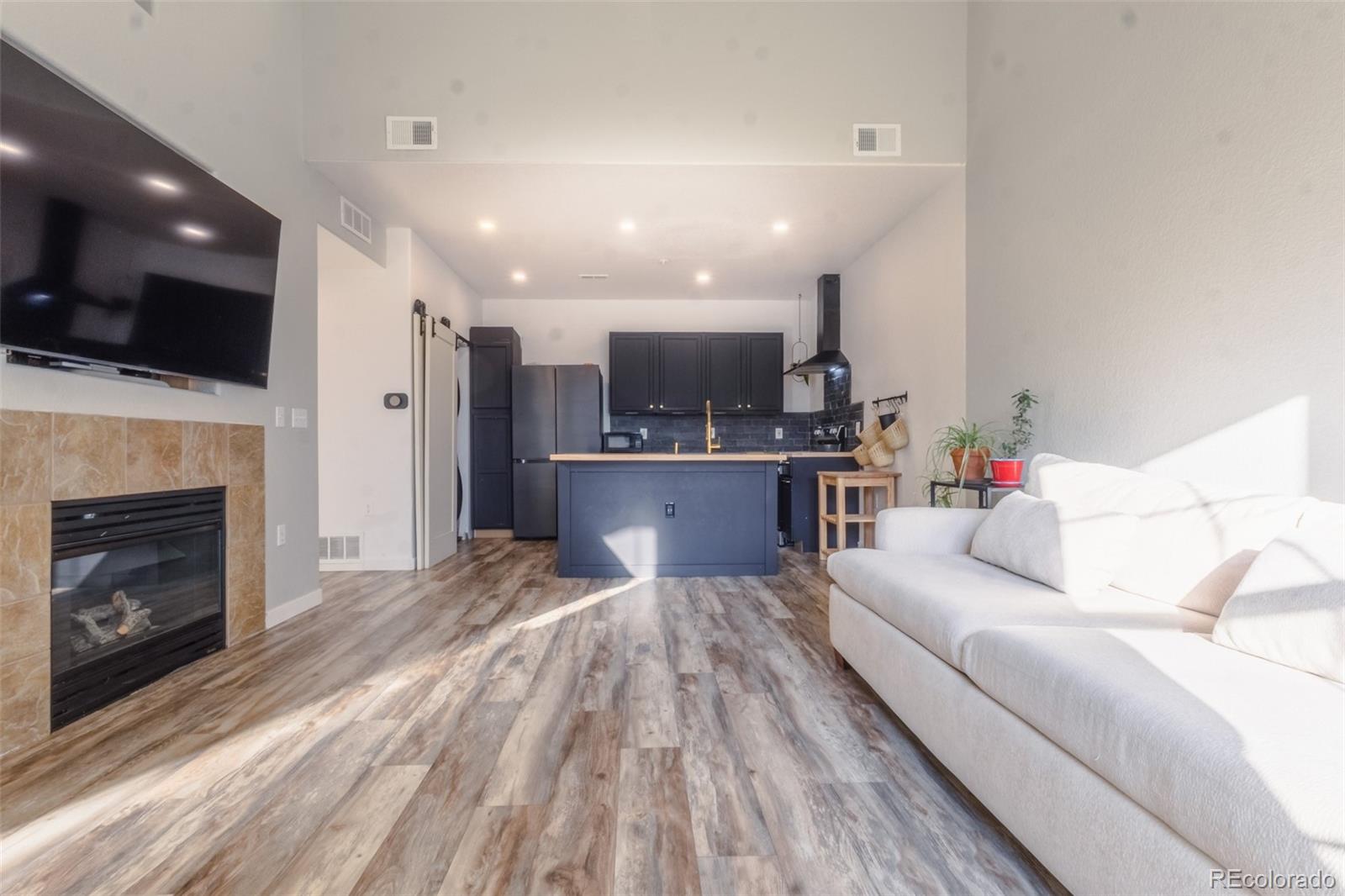 MLS Image #2 for 16332 e fremont avenue 11,aurora, Colorado