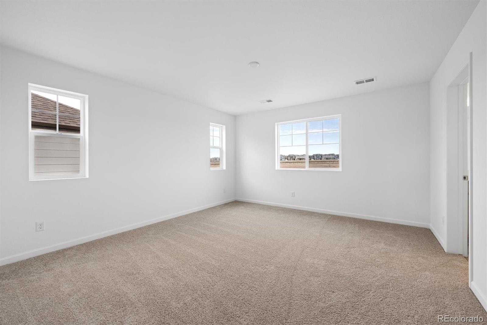 MLS Image #11 for 424 s rifle street,aurora, Colorado