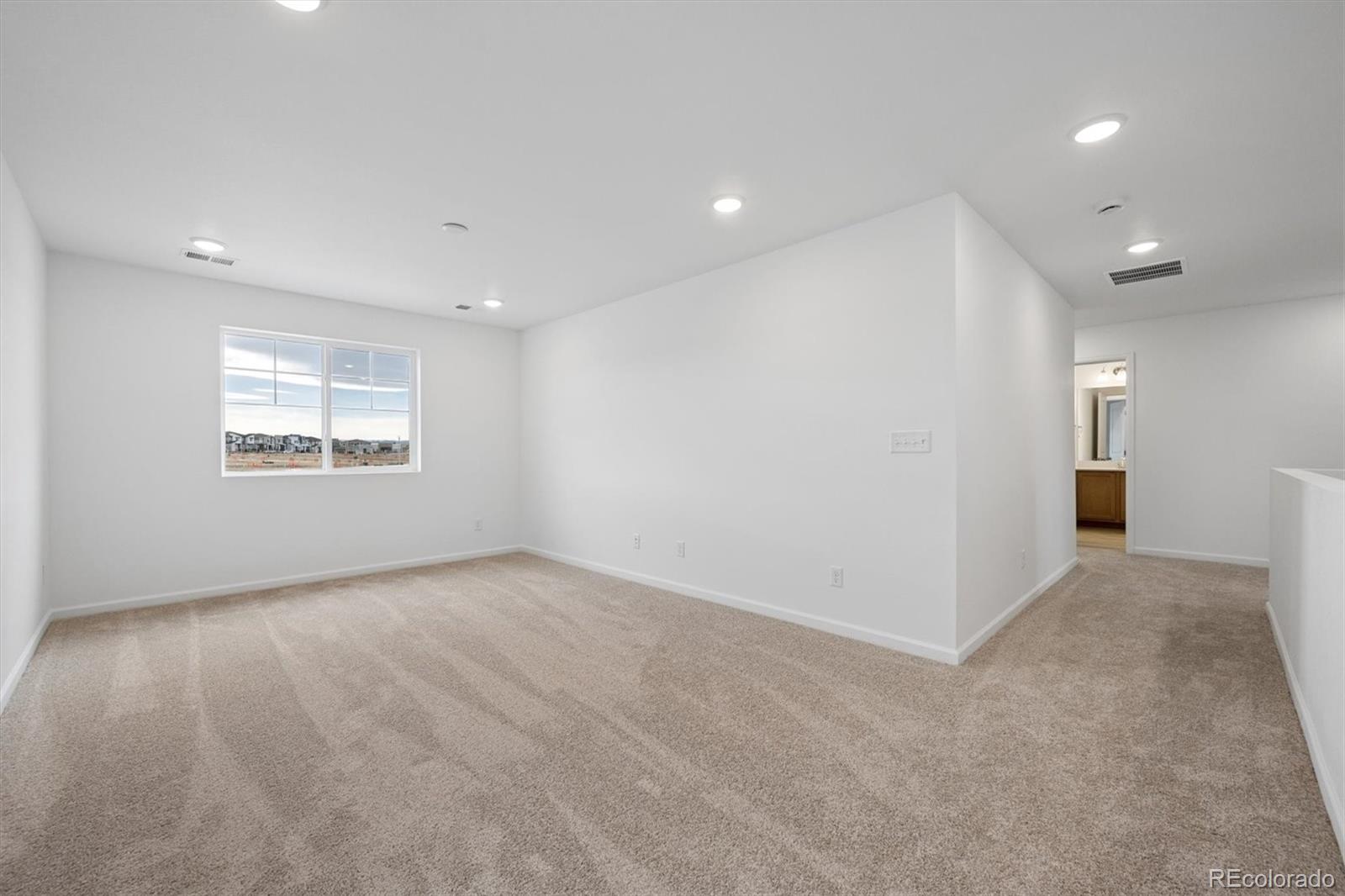 MLS Image #9 for 424 s rifle street,aurora, Colorado