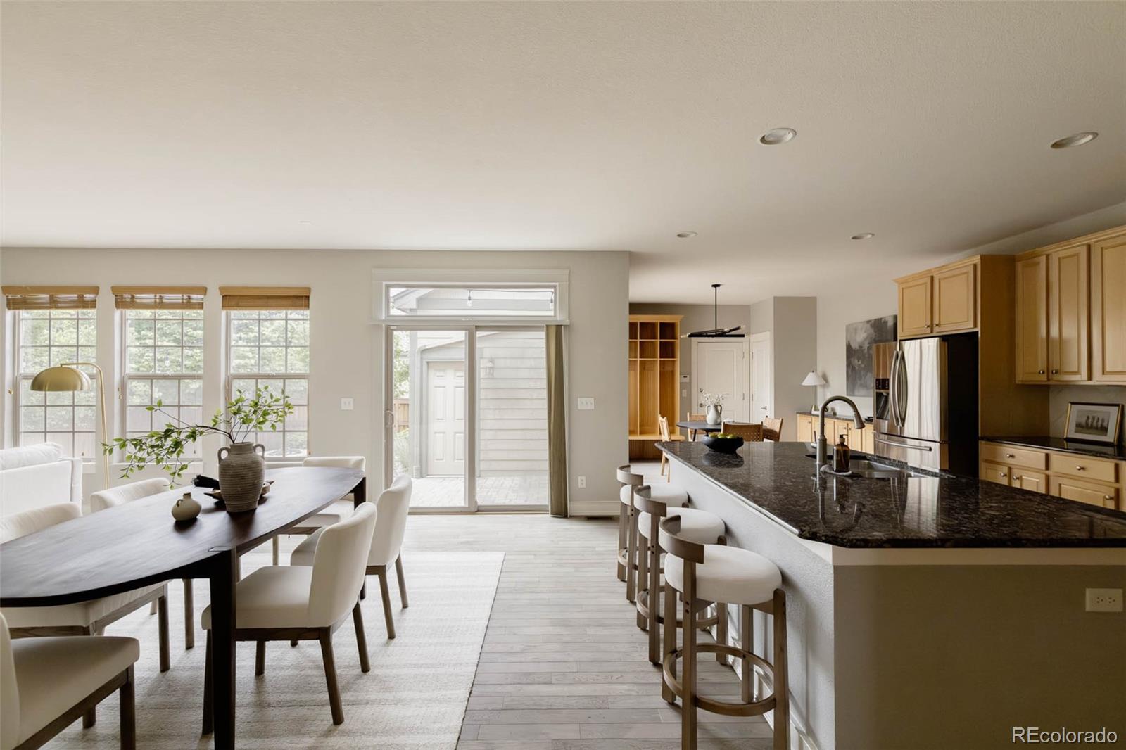 MLS Image #10 for 7908 e 25th avenue,denver, Colorado